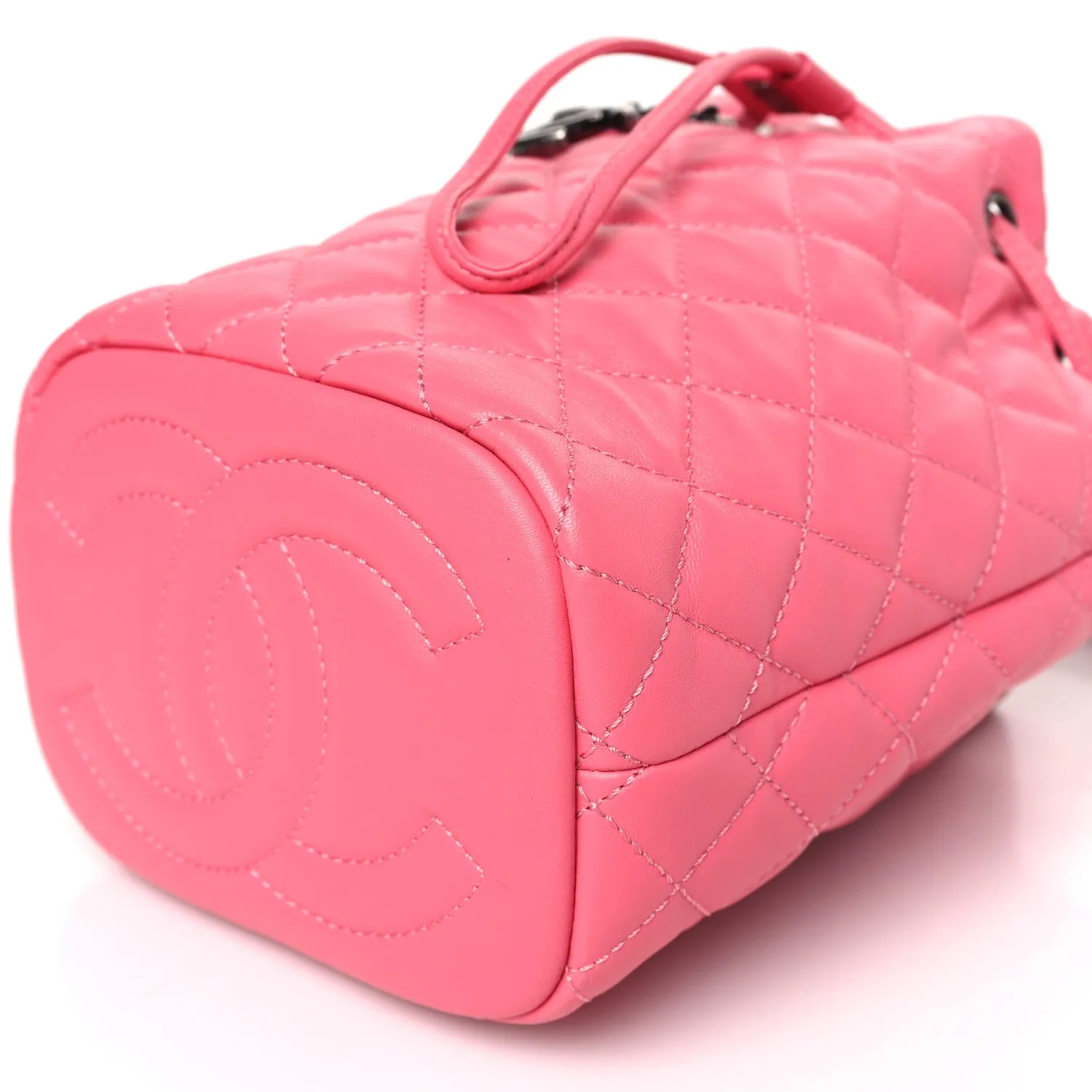 Lambskin Quilted CC Chain Bucket Bag Pink