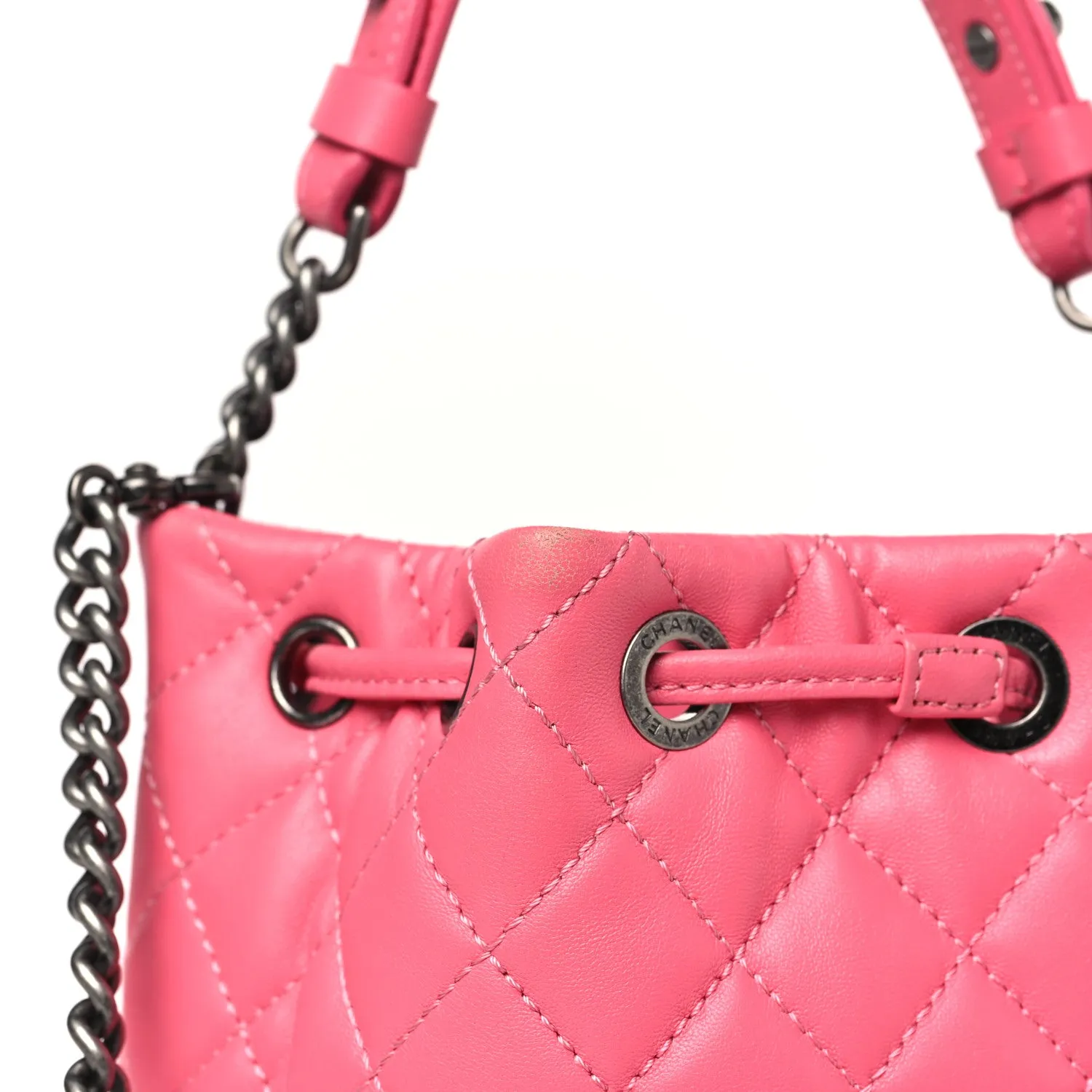 Lambskin Quilted CC Chain Bucket Bag Pink