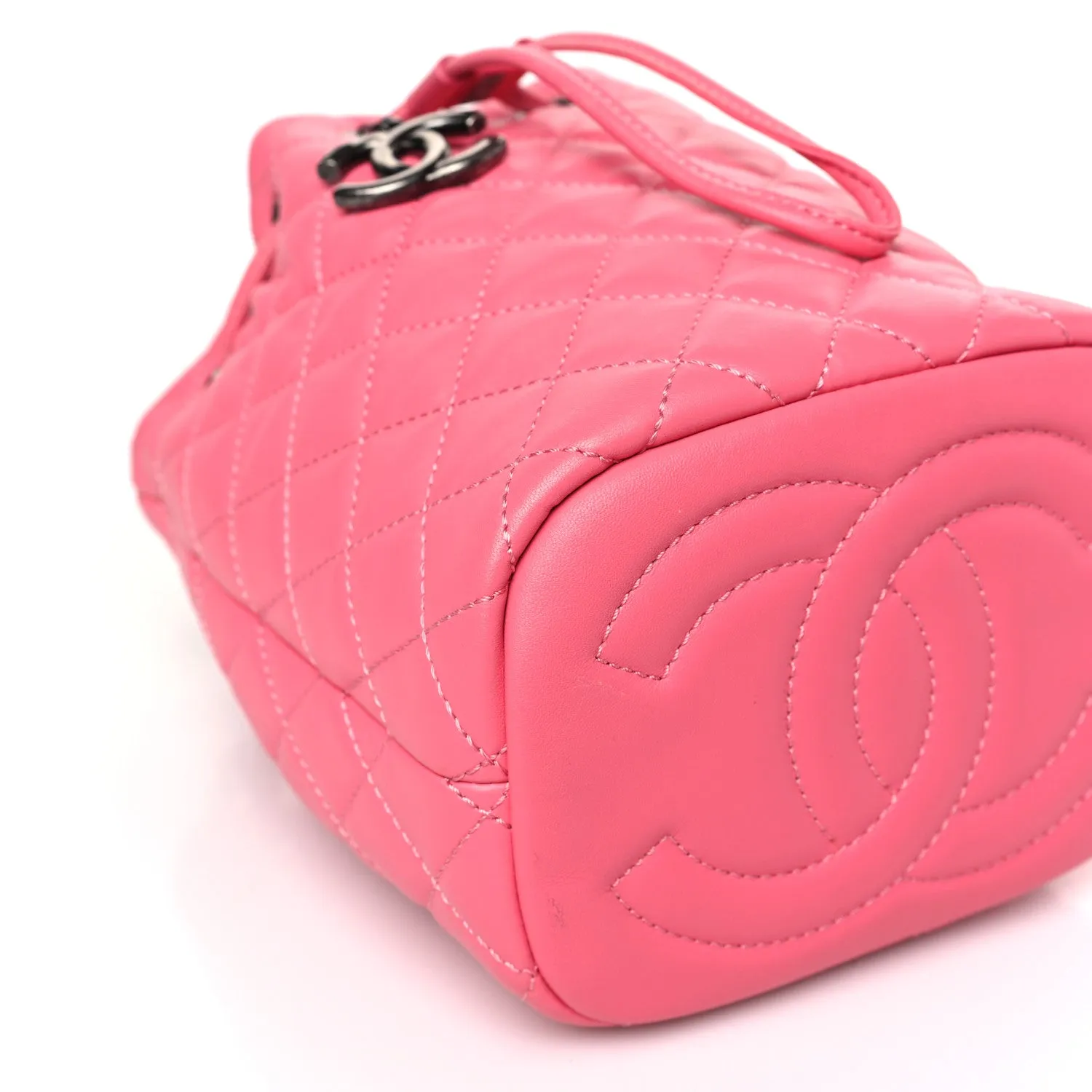 Lambskin Quilted CC Chain Bucket Bag Pink