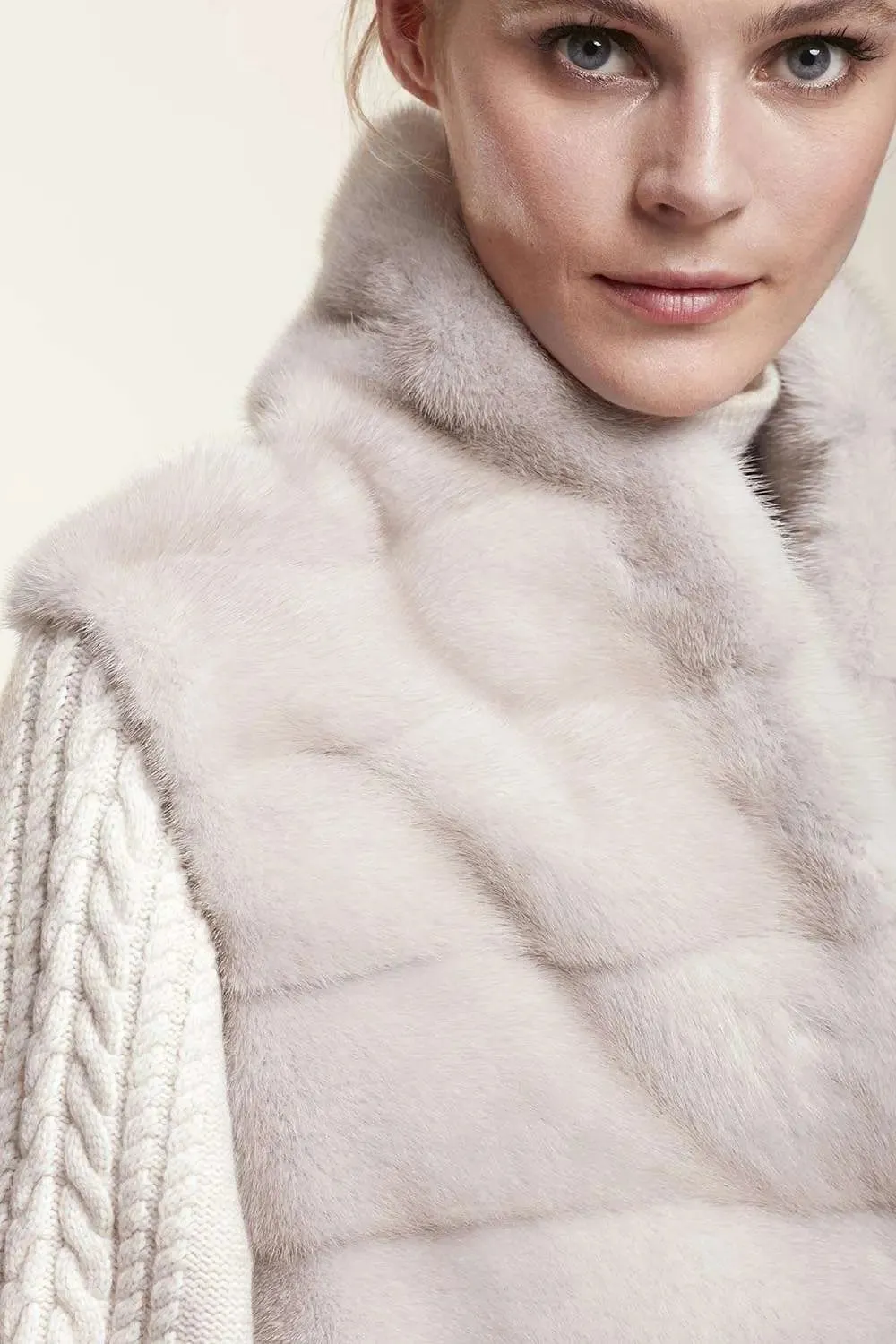 Mink fur vest pearl