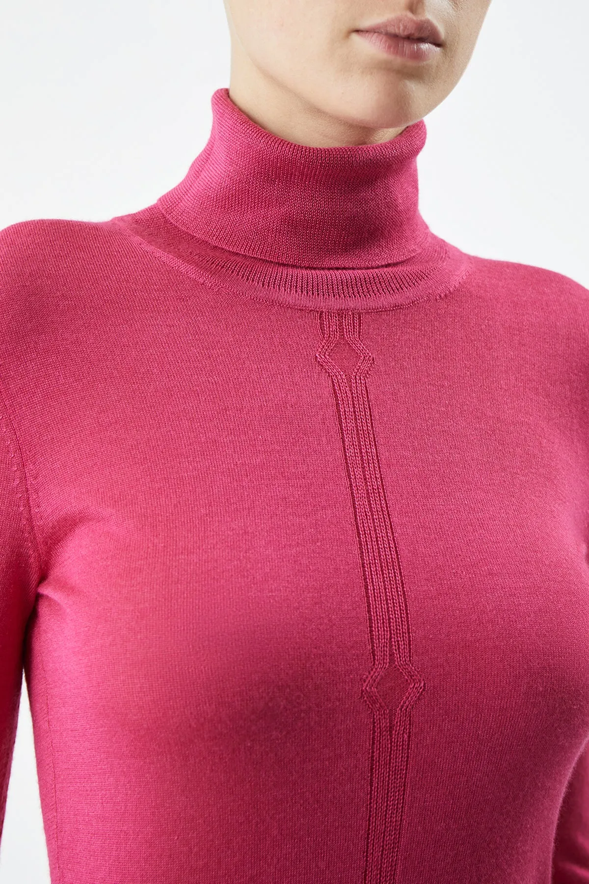 Steinem Knit Turtleneck in Fuchsia Cashmere Silk